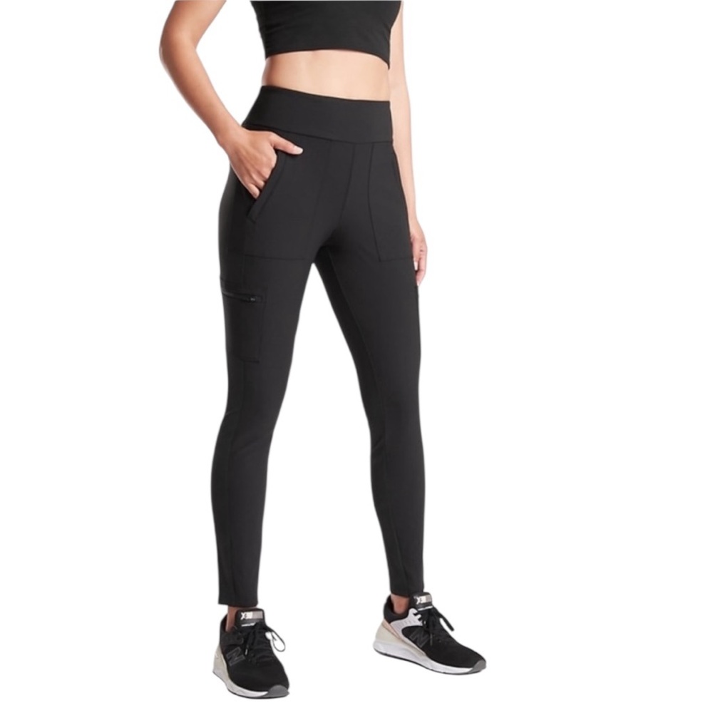 Athleta Headlands Hybrid Cargo High Rise Waist Black Activewear Leggings 2